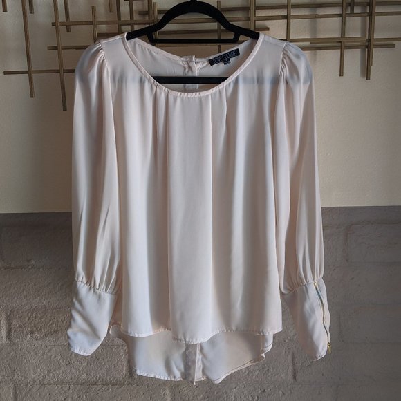 Love Culture sheer button back blouse - Picture 1 of 5